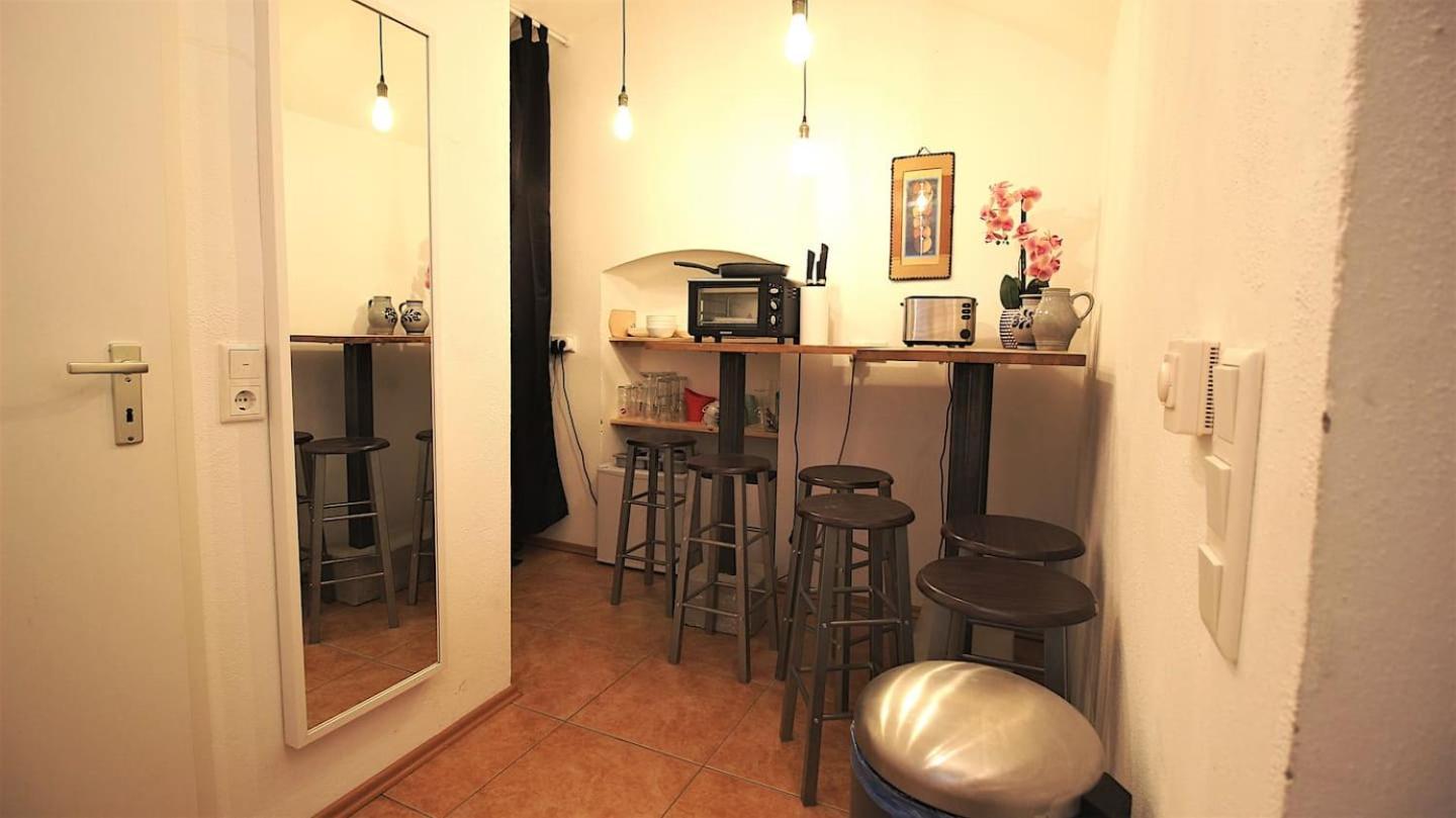 Fully Equipped Apartment Near Main Station Wurtzburgo Exterior foto